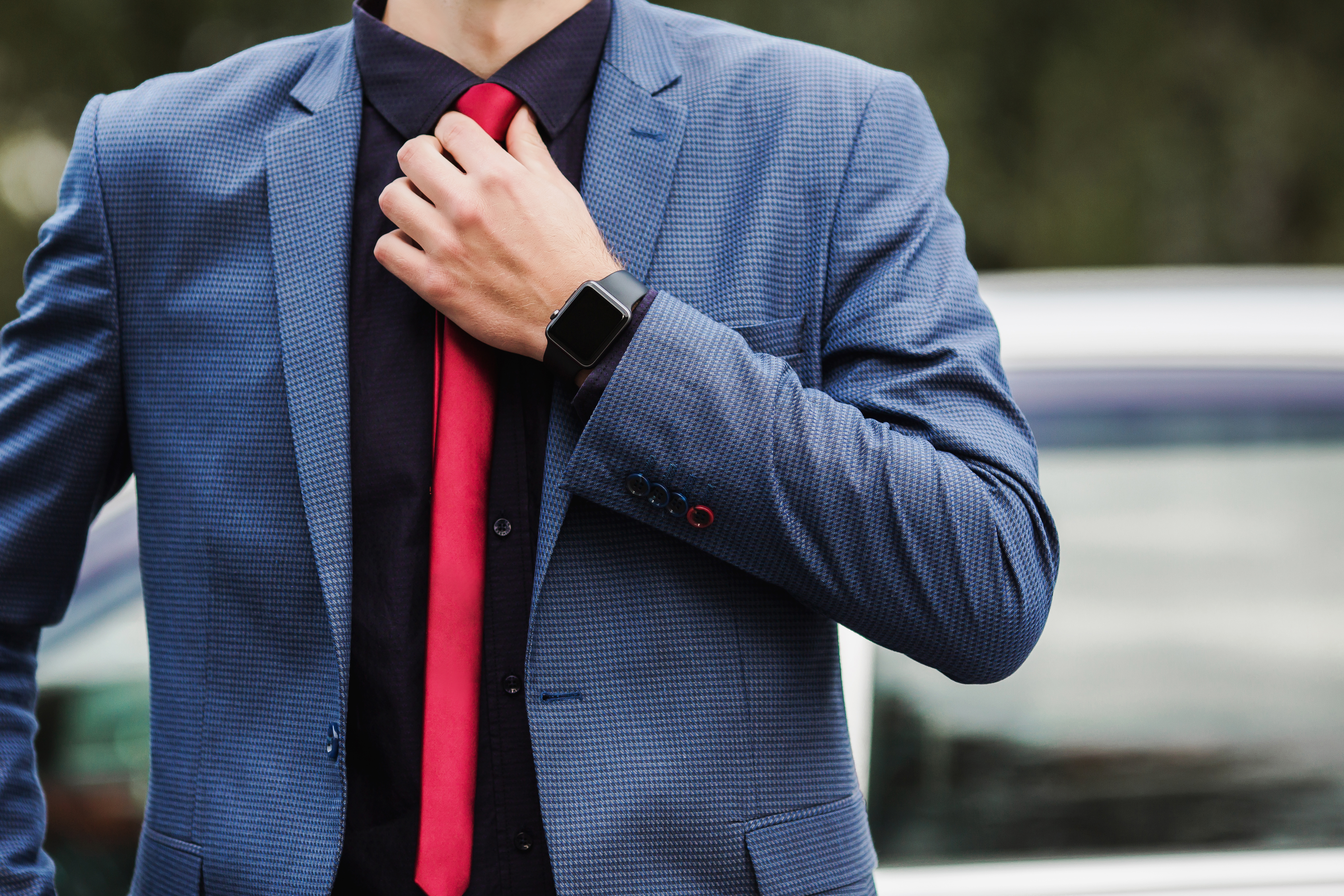Professional Real Estate Appearance – Manolos or Flip-Flops?
